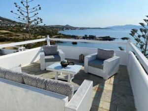 Λευκά είδη Παροικιά Πάρος, κουρτίνες Παροικιά Πάρος, καλύμματα Παροικιά Πάρος, αφρώδη υλικά Παροικιά Πάρος, υφάσματα Παροικιά Πάρος, μαξιλάρια Παροικιά Πάρος, Marianthi 