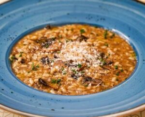 Μεζεδοπωλείο Άγιος Νικόλαος Λασιθίου, εστιατόριο Άγιος Νικόλαος Λασιθίου, ταβέρνα Άγιος Νικόλαος Λασιθίου, κρητική κουζίνα Άγιος Νικόλαος Λασιθίου, μαγειρευτά φαγητά Άγιος Νικόλαος Λασιθίου, θαλασσινά Άγιος Νικόλαος Λασιθίου, μεζέδες Άγιος Νικόλαος Λασιθίου, Πόρτες