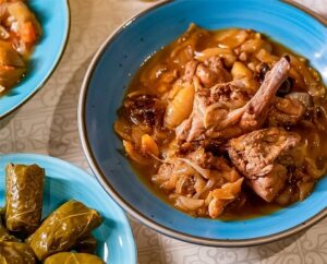 Μεζεδοπωλείο Άγιος Νικόλαος Λασιθίου, εστιατόριο Άγιος Νικόλαος Λασιθίου, ταβέρνα Άγιος Νικόλαος Λασιθίου, κρητική κουζίνα Άγιος Νικόλαος Λασιθίου, μαγειρευτά φαγητά Άγιος Νικόλαος Λασιθίου, θαλασσινά Άγιος Νικόλαος Λασιθίου, μεζέδες Άγιος Νικόλαος Λασιθίου, Πόρτες