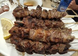 Μεζεδοπωλείο Ηλιούπολη, ταβέρνα Ηλιούπολη, κρητική κουζίνα Ηλιούπολη, μαγειρευτά φαγητά Ηλιούπολη, ψητά κρέατα Ηλιούπολη, θαλασσινά Ηλιούπολη, χειροποίητες πίτες Ηλιούπολη, Mitato 