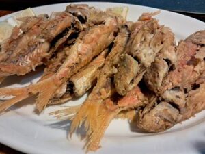 Μεζεδοπωλείο Κορυδαλλός, ταβέρνα Κορυδαλλός, ουζερί Κορυδαλλός, φρέσκα ψάρια Κορυδαλλός, θαλασσινά Κορυδαλλός, μαγειρευτά φαγητά Κορυδαλλός, ψητά κρέατα Κορυδαλλός, Ο Στράτος 