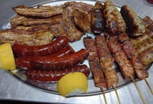 Μεζεδοπωλείο Μαραθόκαμπος Σάμος, καφενείο Μαραθόκαμπος Σάμος, ταβέρνα Μαραθόκαμπος Σάμος, μεζέδες Μαραθόκαμπος Σάμος, μαγειρευτά φαγητά Μαραθόκαμπος Σάμος, θαλασσινά Μαραθόκαμπος Σάμος, ψητά κρέατα Μαραθόκαμπος Σάμος, ποτά Μαραθόκαμπος Σάμος, Σταθμός 