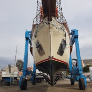 Ναυπηγικές εργασίες Πέραμα, ναυπηγείο Πέραμα, επισκευή σκαφών Πέραμα, συντήρηση σκαφών Πέραμα, υδροβολές πλοίων Πέραμα, βαφές πλοίων Πέραμα, μονώσεις πλοίων Πέραμα, Παπαστεφάνου