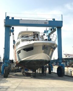 Ναυπηγικές εργασίες Πέραμα, ναυπηγείο Πέραμα, επισκευή σκαφών Πέραμα, συντήρηση σκαφών Πέραμα, υδροβολές πλοίων Πέραμα, βαφές πλοίων Πέραμα, μονώσεις πλοίων Πέραμα, Παπαστεφάνου