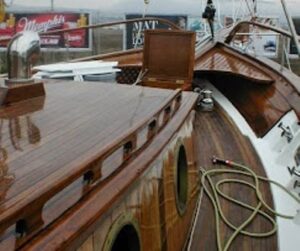 Ναυπηγείο Θεσσαλονίκη, ανέλκυση σκαφών Θεσσαλονίκη, βαφή σκάφους Θεσσαλονίκη, πώληση σκαφών Θεσσαλονίκη, στίλβωση σκαφών Θεσσαλονίκη, στάθμευση σκαφών Θεσσαλονίκη, υδραυλικές εγκαταστάσεις σκαφών Θεσσαλονίκη, Μητσούδης 