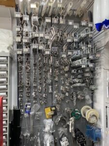 Ναυτιλιακά είδη Λαύριο, εξοπλισμός σκαφών Λαύριο, μηχανολογικός εξοπλισμός σκαφών Λαύριο, υδραυλικά είδη σκαφών Λαύριο, εξοπλισμός καταστρωμάτων Λαύριο, Marine Shop