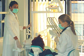 Οδοντίατρος Ρέθυμνο, οδοντιατρείο Ρέθυμνο, οδοντίατρος χειρουργός Ρέθυμνο, λεύκανση δοντιών Ρέθυμνο, απονευρώσεις δοντιών Ρέθυμνο, καθαρισμός δοντιών Ρέθυμνο, εξαγωγές δοντιών Ρέθυμνο, Παπαδάκη