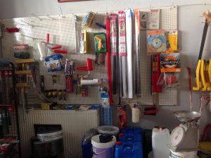 Οικοδομικά υλικά Κοζάνη, οικοδομικά εργαλεία Κοζάνη, μονωτικά υλικά Κοζάνη, χρώματα Κοζάνη. Σιδηρικά Κοζάνη, κόλλες πλακιδίων Κοζάνη, υδραυλικά είδη Κοζάνη. Κολλά πλακιδίων Κοζάνη, Μπάγγος