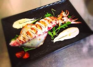 Ουζερί Καλαμαριά Θεσσαλονίκης, εστιατόριο Καλαμαριά Θεσσαλονίκης, ταβέρνα Καλαμαριά Θεσσαλονίκης, φρέσκα ψάρια Καλαμαριά Θεσσαλονίκης, θαλασσινά Καλαμαριά Θεσσαλονίκης, ζυμαρικά Καλαμαριά Θεσσαλονίκης, μαγειρευτά φαγητά Καλαμαριά Θεσσαλονίκης, Βούδας 