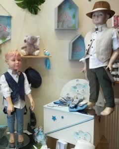 Παιδικά ενδύματα Πτολεμαΐδα, βρεφικά είδη Πτολεμαΐδα, ρούχα κοριτσιού Πτολεμαΐδα, ρούχα αγοριού Πτολεμαΐδα, βαπτιστικά είδη Πτολεμαΐδα, είδη γάμου Πτολεμαΐδα, Bintsis 