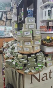 Παραδοσιακά προϊόντα Μακράδες Κέρκυρα, τοπικά προϊόντα Μακράδες Κέρκυρα, φυτικά καλλυντικά Μακράδες Κέρκυρα, σουβενίρ Μακράδες Κέρκυρα, ζυμαρικά Μακράδες Κέρκυρα, κρέμα χαρουπιού Μακράδες Κέρκυρα, Makri 