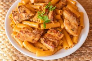 Πιτσαρία Νίκαια Αττικής, ζυμαρικά Νίκαια Αττικής, πίτσες Νίκαια Αττικής, ριζότο Νίκαια Αττικής, πεινερλί Νίκαια Αττικής, burgers Νίκαια Αττικής, club sandwich Νίκαια Αττικής, γλυκά Νίκαια Αττικής, La Greca 