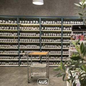 Προϊόντα ομορφιάς Βόλος, αρώματα Βόλος, καλλυντικά Βόλος, κρέμες προσώπου Βόλος, κρέμες σώματος Βόλος, βερνίκια νυχιών Βόλος, σαπούνι προσώπου Βόλος, Σακελλάρης