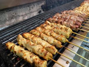 Ψητοπωλείο Καλαμάτα, ταβέρνα Καλαμάτα, εστιατόριο Καλαμάτα, σουβλάκι Καλαμάτα, σκεπαστές Καλαμάτα, κοντοσούβλι Καλαμάτα, κοκορέτσι Καλαμάτα, κοτόπουλο σχάρας Καλαμάτα, Έλατος