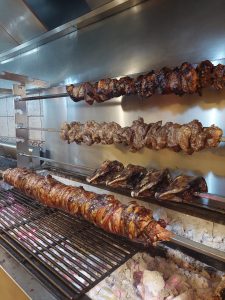 Ψητοπωλείο Πολύγωνο Αθήνα, σουβλατζίδικο Πολύγωνο Αθήνα, σουβλάκια Πολύγωνο Αθήνα, ψητά κρέατα Πολύγωνο Αθήνα, μερίδες σουβλάκια Πολύγωνο Αθήνα, μαγειρευτά φαγητά Πολύγωνο Αθήνα, μεζέδες Πολύγωνο Αθήνα, Το Κονάκι