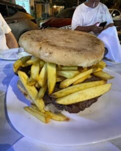 Ψητοπωλείο Καλαμαριά Θεσσαλονίκης, ουζερί Καλαμαριά Θεσσαλονίκης, σουβλατζίδικο Καλαμαριά Θεσσαλονίκης, ψητά κρέατα Καλαμαριά Θεσσαλονίκης, σουβλάκια Καλαμαριά Θεσσαλονίκης, ποικιλίες κρεατικών Καλαμαριά Θεσσαλονίκης, μεζέδες Καλαμαριά Θεσσαλονίκης, Το Μπλε