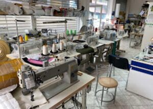 Ραπτομηχανές Κολωνός Αθήνα, επαγγελματικές ραπτομηχανές Κολωνός Αθήνα, είδη κοπτηριού Κολωνός Αθήνα, είδη σιδερωτηρίου Κολωνός Αθήνα, στριφωτήρια Κολωνός Αθήνα, ψαλίδια Κολωνός Αθήνα, Κανελλόπουλος 