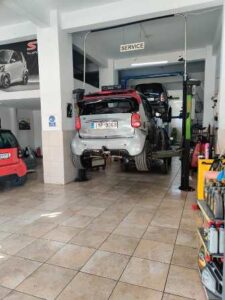 Συνεργείο αυτοκινήτων Νέα Σμύρνη, βλάβη αυτοκινήτου Νέα Σμύρνη, μηχανικός έλεγχος αυτοκινήτου Νέα Σμύρνη, service αυτοκινήτων Νέα Σμύρνη, έλεγχος ΚΤΕΟ Νέα Σμύρνη, αλλαγή λαδιών Νέα Σμύρνη, Καουδάκης