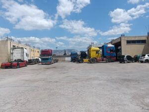 Συνεργείο βαρέων οχημάτων Ασπρόπυργος, συνεργείο φορτηγών Ασπρόπυργος, συνεργείο αυτοκινήτων Ασπρόπυργος, ευθυγράμμιση Ασπρόπυργος, ζυγοστάθμιση Ασπρόπυργος, διαγνωστικός έλεγχος φορτηγών Ασπρόπυργος, φρένα φορτηγών Ασπρόπυργος, Σκούρας