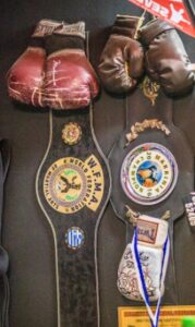 Σχολή πολεμικών τεχνών Πετρούπολη, kick boxing Πετρούπολη, muay thai Πετρούπολη, krav manga Πετρούπολη, trx Πετρούπολη, functional training Πετρούπολη, personal training Πετρούπολη, West Warriors
