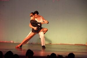 Σχολή χορού Λευκάδα, μαθήματα χορού Λευκάδα, σχολή μπαλέτου Λευκάδα, ευρωπαϊκοί χοροί Λευκάδα, παραδοσιακοί χοροί Λευκάδα, latin Λευκάδα, oriental Λευκάδα, Dance School