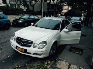 Ταξί Άγιοι Πάντες Μεσσηνίας, ραδιοταξί Άγιοι Πάντες Μεσσηνίας, μεταφορά ατόμων Άγιοι Πάντες Μεσσηνίας, vip μεταφορές Άγιοι Πάντες Μεσσηνίας, μεταφορά σε Αεροδρόμιο Άγιοι Πάντες Μεσσηνίας, τουριστικές περιηγήσεις Άγιοι Πάντες Μεσσηνίας, Malamas 