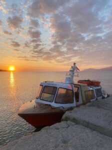 Θαλάσσιο ταξί Ύδρα, θαλάσσιες μεταφορές Ύδρα, τουριστικές περιηγήσεις Ύδρα, θαλάσσιες εκδρομές Ύδρα, μετακινήσεις σε νησιά Ύδρα, Άγιος Φανούριος 