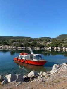 Θαλάσσιο ταξί Ύδρα, θαλάσσιες μεταφορές Ύδρα, τουριστικές περιηγήσεις Ύδρα, θαλάσσιες εκδρομές Ύδρα, μετακινήσεις σε νησιά Ύδρα, Άγιος Φανούριος 