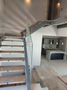 Τζάμια Γουβιά Κέρκυρα, κρύσταλλα Γουβιά Κέρκυρα, πτυσσόμενες υαλόπορτες Γουβιά Κέρκυρα, αυτόματες πόρτες Γουβιά Κέρκυρα, γυάλινα διαχωριστικά Γουβιά Κέρκυρα, αυτοματισμοί εισόδων Γουβιά Κέρκυρα, περσίδες σκίασης Γουβιά Κέρκυρα, Koutmos 