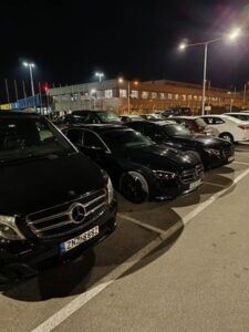 Vip Μεταφορές Αχαρνές, μεταφορά ατόμων Αχαρνές, μετακινήσεις προς αεροδρόμιο Αχαρνές, τουριστικές περιηγήσεις Αχαρνές, μετακίνηση προς όλα τα λιμάνια Αχαρνές, εκδρομές στην Αττική Αχαρνές, Prestige 