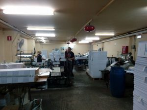 Βιβλιοδεσία Περιστέρι, μηχανήματα βιβλιοδεσίας Περιστέρι, βιβλιοδετείο Περιστέρι, βιομηχανική μονάδα βιβλιοδεσίας Περιστέρι, περιοδικά ραφτό Περιστέρι, περιοδικό κολλητό Περιστέρι, Θεοδωρόπουλος 