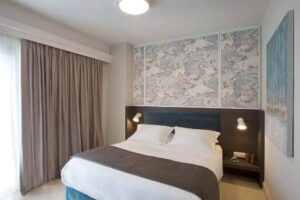 Πολυτελές ξενοδοχείο Καλαμάτα, σουίτες Καλαμάτα, κατάλυμα Καλαμάτα, διαμονή Καλαμάτα, ενοικιαζόμενα δωμάτια Καλαμάτα, ενοικιαζόμενα διαμερίσματα Καλαμάτα, Garden City Resort