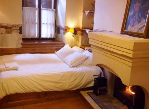 Ξενώνας Δημητσάνα Αρκαδίας, ξενοδοχείο Δημητσάνα Αρκαδίας, ενοικιαζόμενα διαμερίσματα Δημητσάνα Αρκαδίας, ενοικιαζόμενο δωμάτιο Δημητσάνα Αρκαδίας, κατάλυμα Δημητσάνα Αρκαδίας, διαμονή Δημητσάνα Αρκαδίας, Καζάκου 