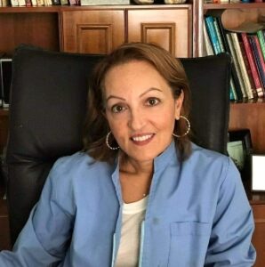 Χειρουργός Οδοντίατρος Πύργος, οδοντιατρείο Πύργος, εξαγωγή δοντιών Πύργος, απονευρώσεις δοντιών Πύργος, καθαρισμός δοντιών Πύργος, όψεις ρητίνης Πύργος, λεύκανση δοντιών Πύργος, σφράγισμα δοντιών Πύργος, Παρνασσά 