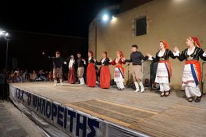 Χορευτικός σύλλογος Χανιά, σχολή χορού Χανιά, μαθήματα κρητικών χορών Χανιά, παραδοσιακοί κρητικοί χοροί Χανιά, λαϊκοί χοροί Χανιά, Ψηλορείτης 